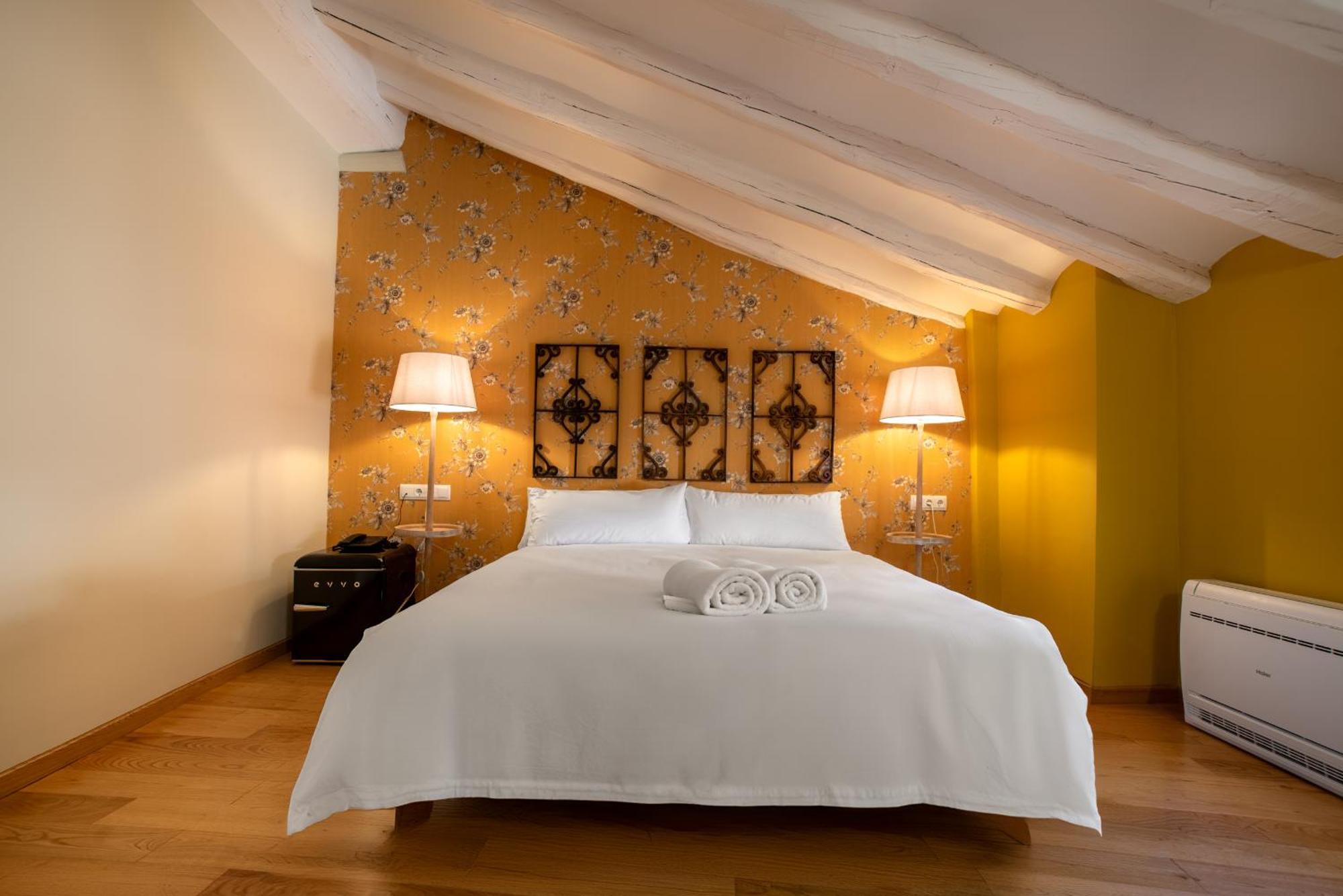 Hotel-Boutique By Gonzalo Sesma Cervera del Río Alhama Εξωτερικό φωτογραφία